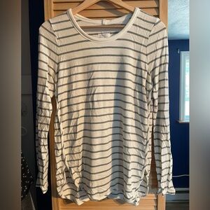 Market & Spruce White and Gray Striped Long Sleeve Top